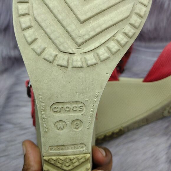 Crocs Hanalei Wedge Canvas Ankle Strap Sandals Womens Size 8 Red - Picture 10 of 10